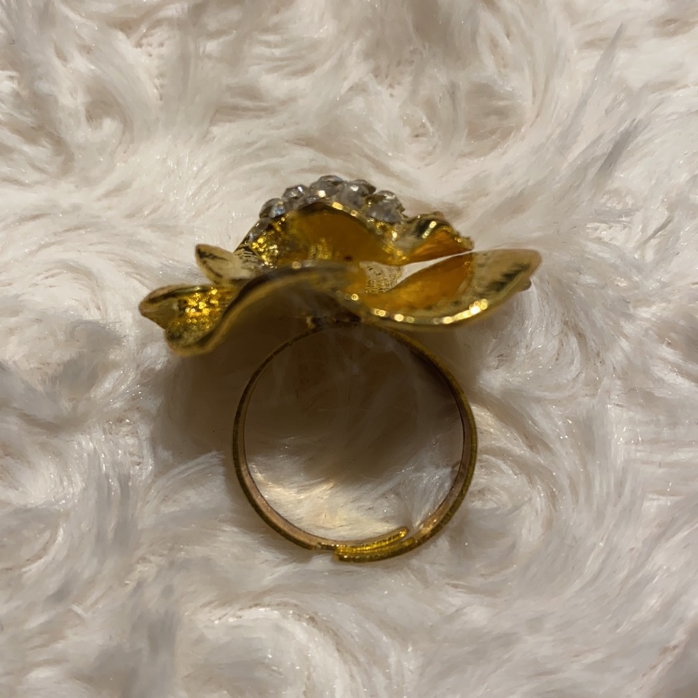 Cache Gold Rose Ring - Picture 6 of 9